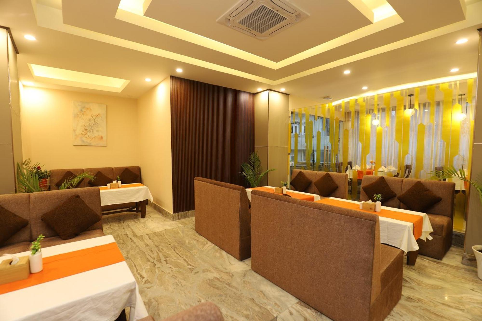 Apex Business Hotel - Airport كاتماندو المظهر الخارجي الصورة